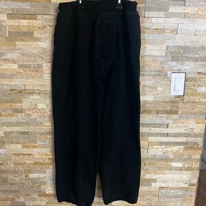 lululemon athletica Black Sweatpants gym attire